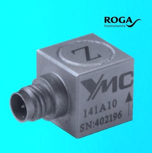 Triaxial accelerometer